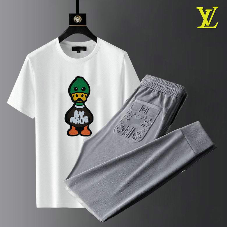 Wholesale Cheap LV Designer Tracksuits for Sale