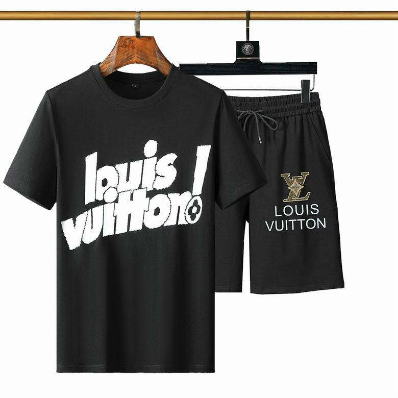 Wholesale Cheap LV mens Short Sleeve Tracksuit for Sale
