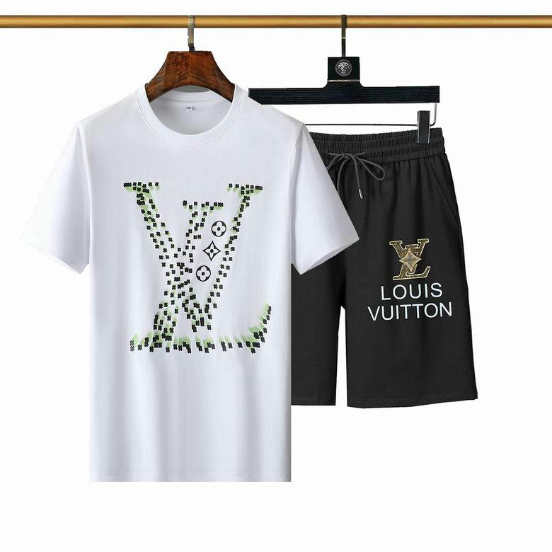 Wholesale Cheap LV mens Short Sleeve Tracksuit for Sale