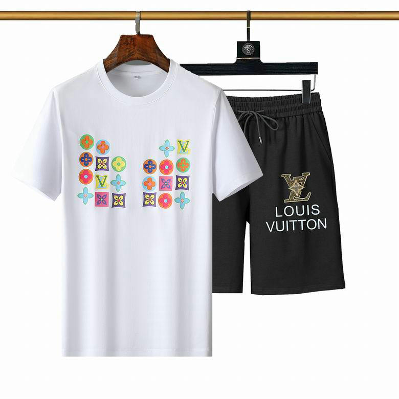 Wholesale Cheap LV mens Short Sleeve Tracksuit for Sale
