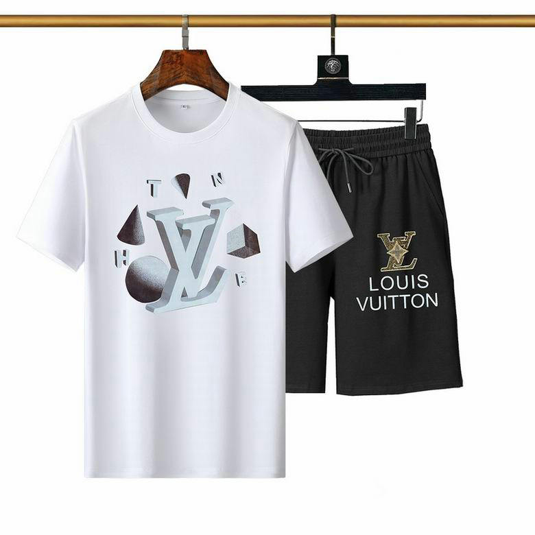 Wholesale Cheap Louis Vuitton Short Sleeve Casual Tracksuit for Sale