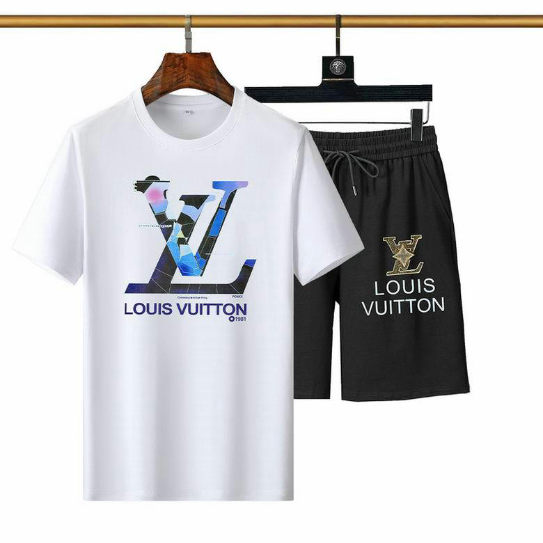 Wholesale Cheap Louis Vuitton Short Sleeve Casual Tracksuit for Sale