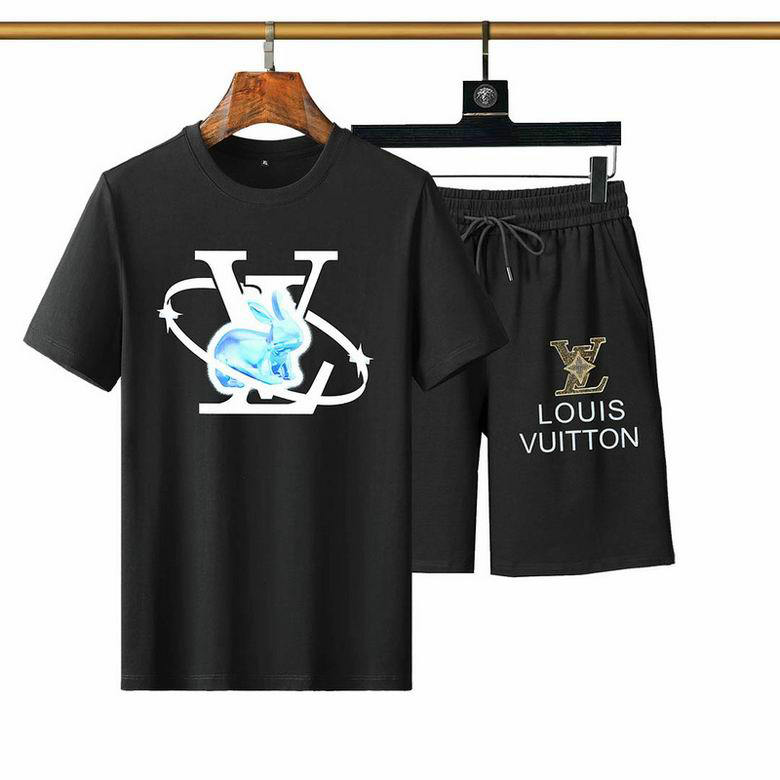 Wholesale Cheap Louis Vuitton Short Sleeve Casual Tracksuit for Sale