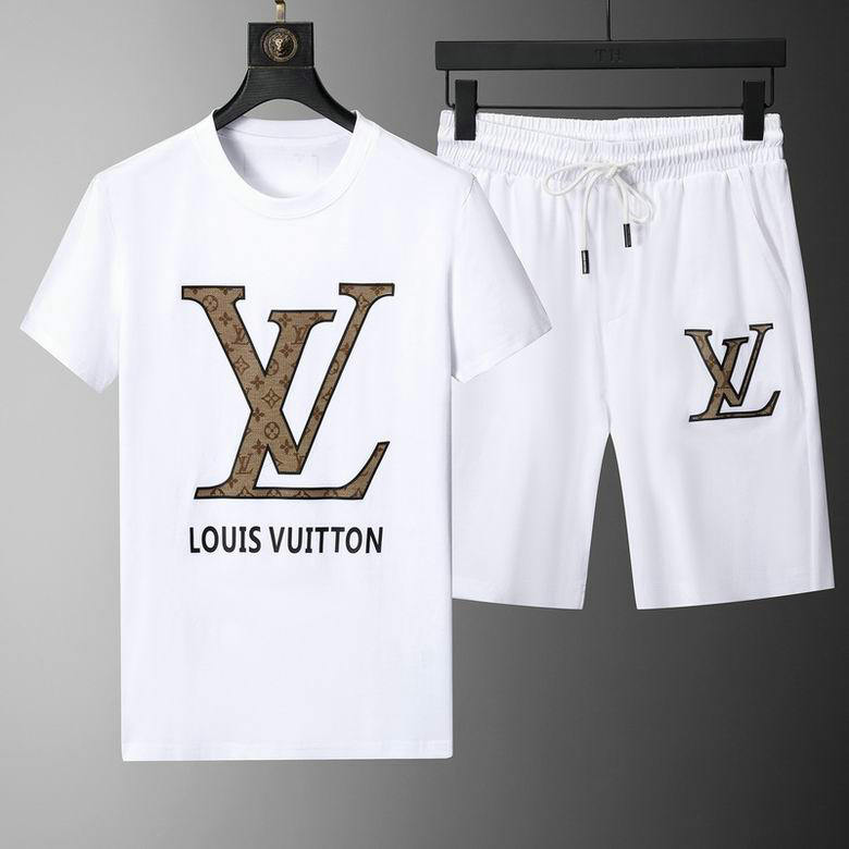 Wholesale Cheap Louis Vuitton Short Sleeve Casual Tracksuit for Sale
