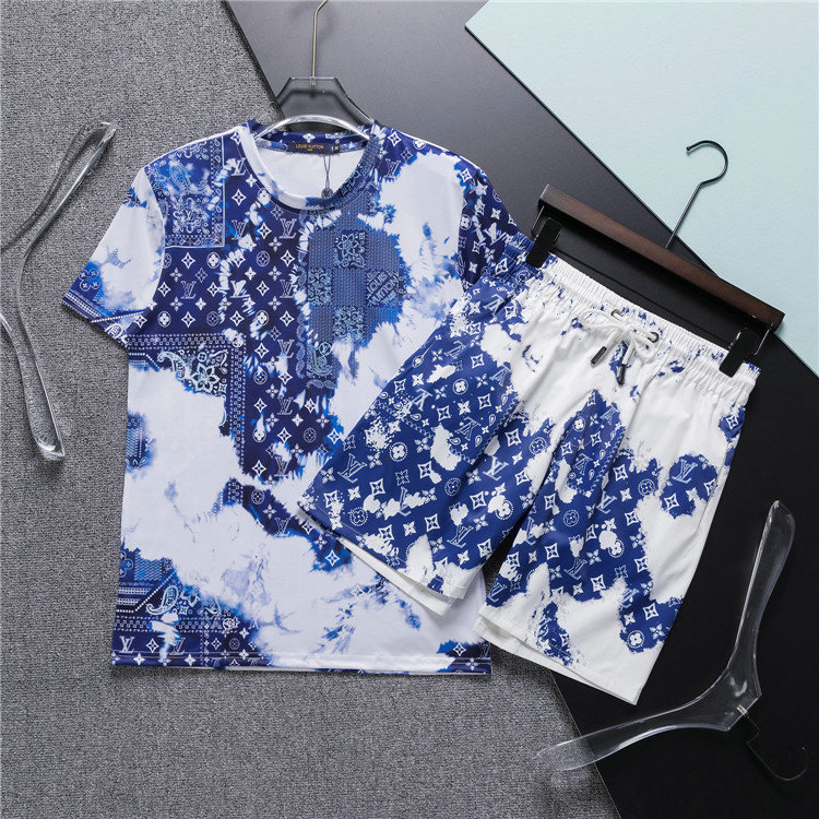 Wholesale Cheap Louis Vuitton Short Sleeve Casual Tracksuit for Sale