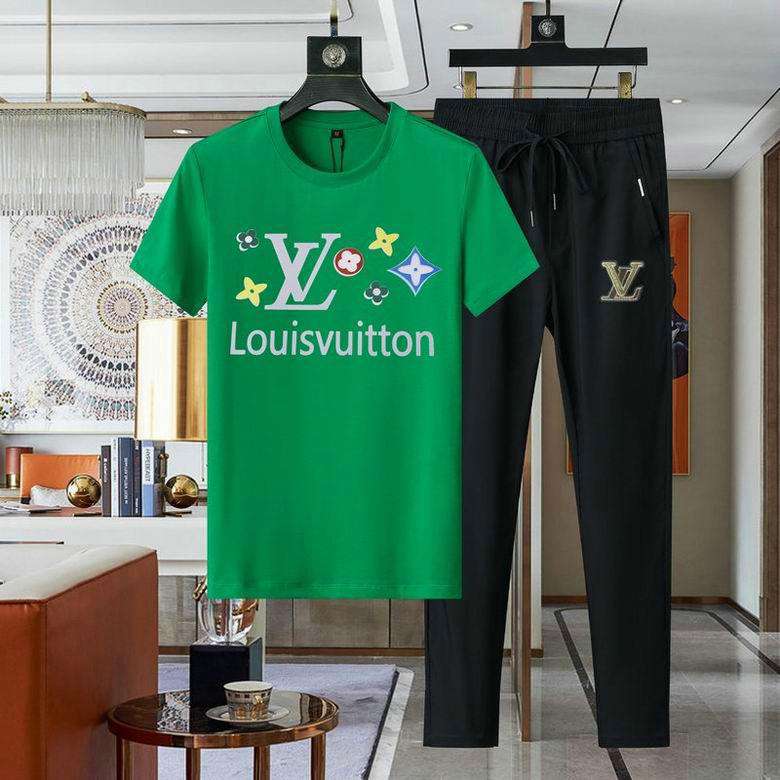 Wholesale Cheap Louis Vuitton Short Sleeve Casual Tracksuits for Sale
