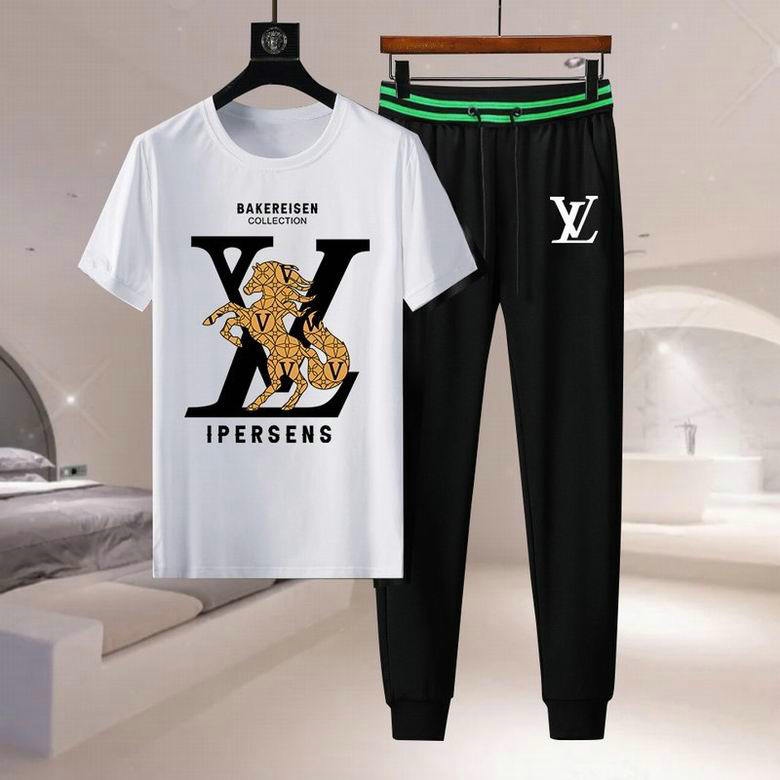 Wholesale Cheap Louis Vuitton Short Sleeve Casual Tracksuits for Sale