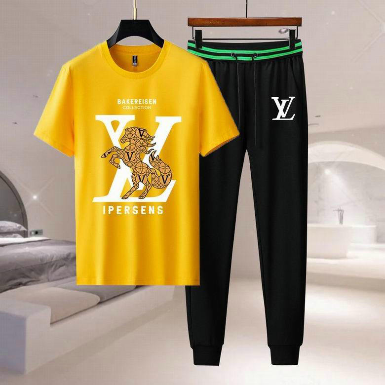 Wholesale Cheap Louis Vuitton Short Sleeve Casual Tracksuits for Sale