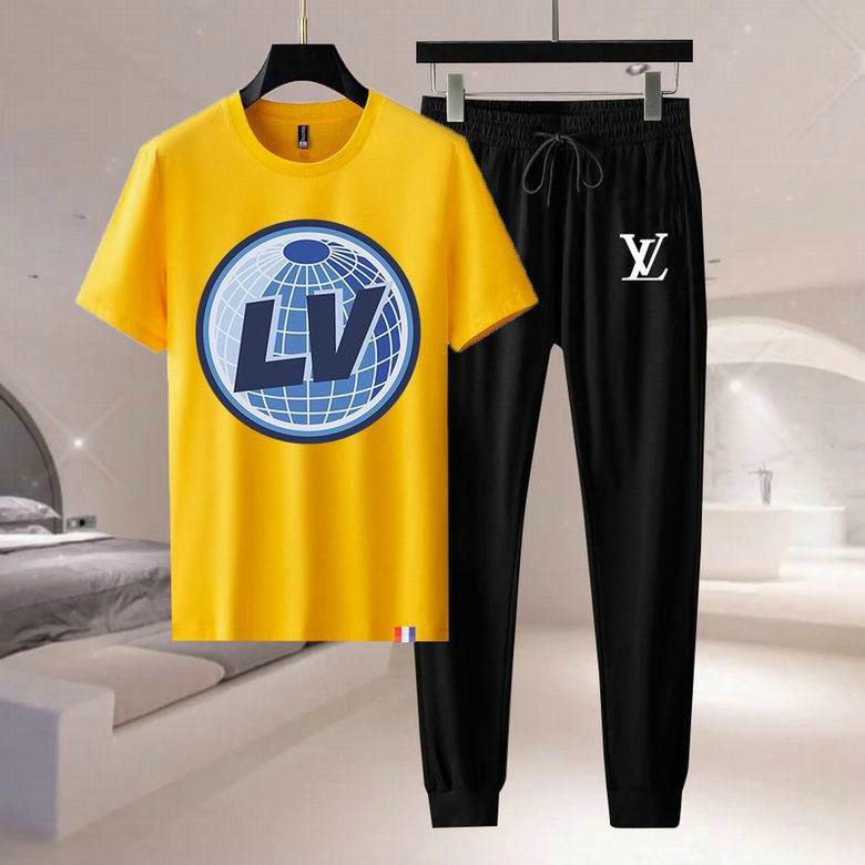 Wholesale Cheap LV Short Sleeve Tracksuits for Sale