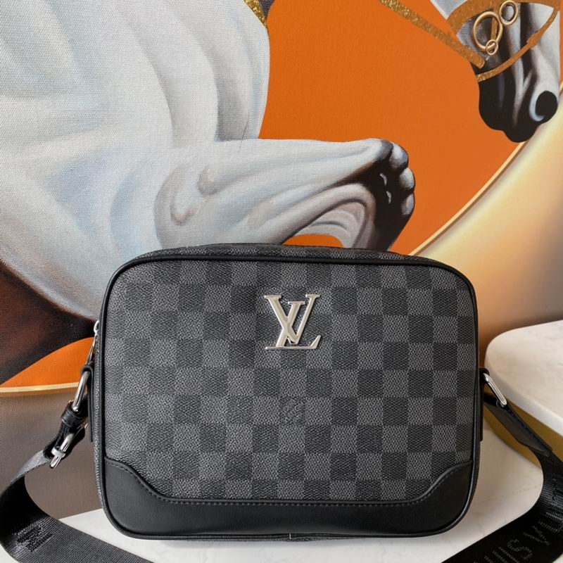 Wholesale Cheap Lv Men Designer Bags for Sale