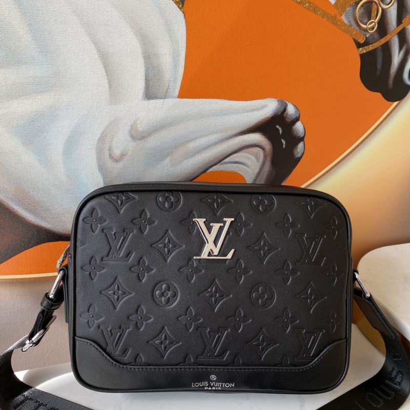 Wholesale Cheap Lv Men Designer Bags for Sale