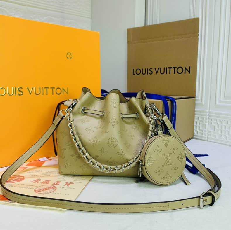 Wholesale Cheap louis vuitton Bella Mahina Leather Bucket bags for Sale