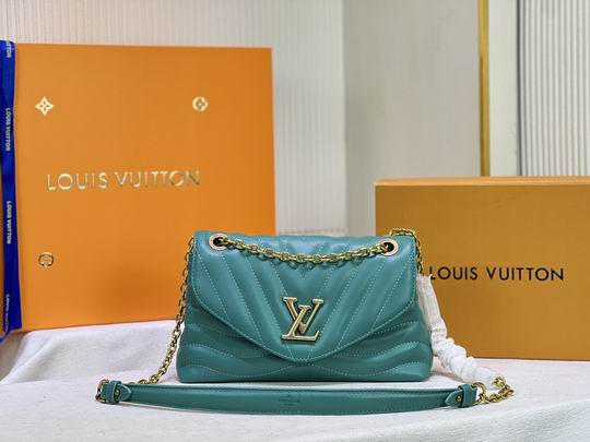 Wholesale Cheap Louis Vuitton LV New Wave Chain Bags for Sale
