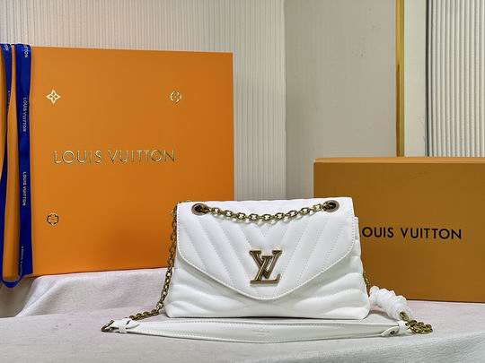 Wholesale Cheap Louis Vuitton LV New Wave Chain Bags for Sale