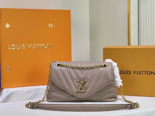 Wholesale Cheap Louis Vuitton LV New Wave Chain Bags for Sale