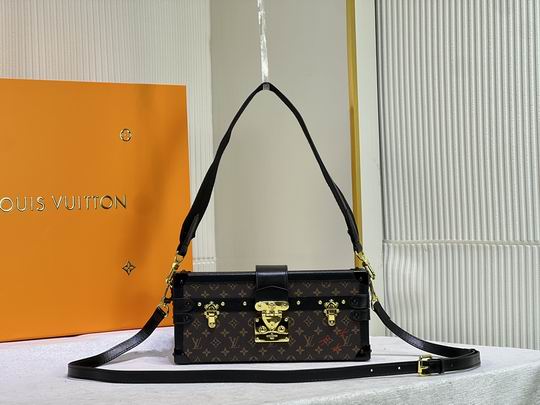 Wholesale Cheap Aaa Louis Vuitton Petite Malle EAST WEST M46120 bags for sale