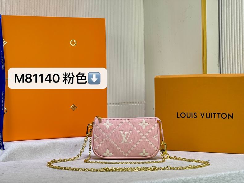 Wholesale Cheap Louis Vuitton Mini Pochette shoulder bag for Sale