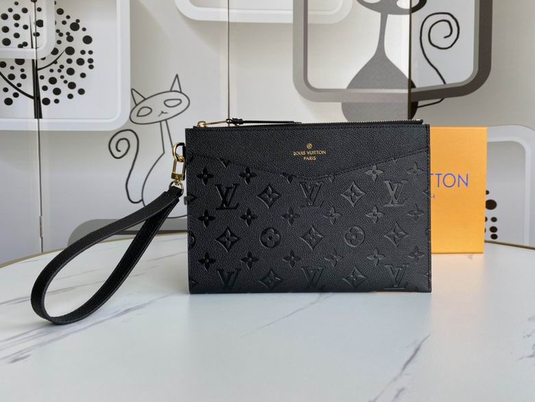 Wholesale High quality AAA Louis Vuitton Pochette Voyage Replica Designer Clutches Bags for Sale
