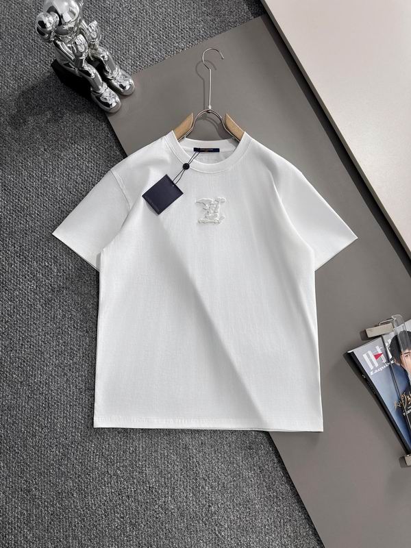 Wholesale High-quality Cheap LV Women's Short Sleeve Crew Neck Replica Designer T Shirts for sale