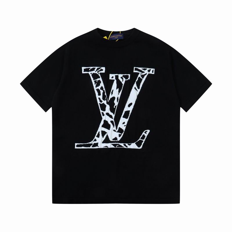 Wholesale High-quality Cheap Louis Vuitton Short Sleeve Crew Neck Replica Designer T-Shirts for sale
