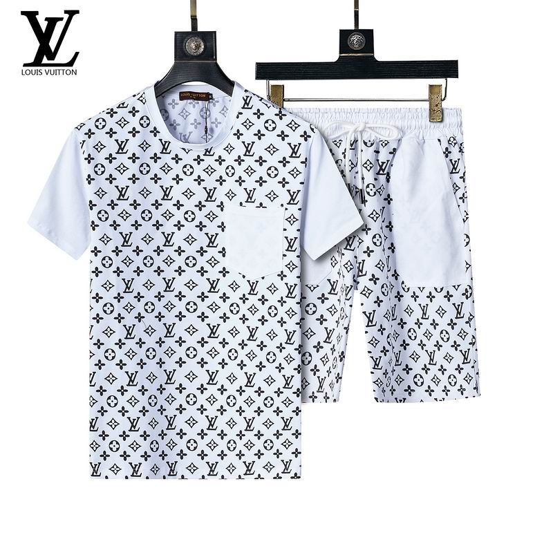 Wholesale Cheap L.ouis Vuitton Short Sleeve Designer Tracksuits for Sale