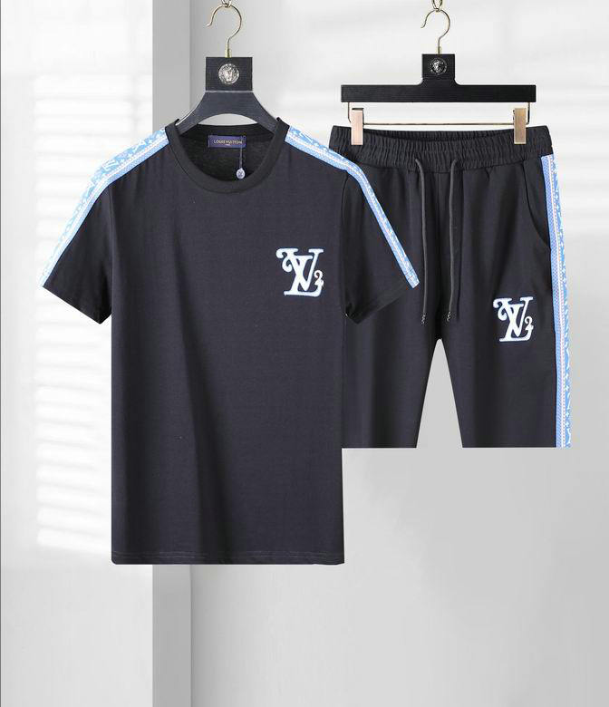 Wholesale Cheap Louis Vuitton Short Sleeve Tracksuits for Sale