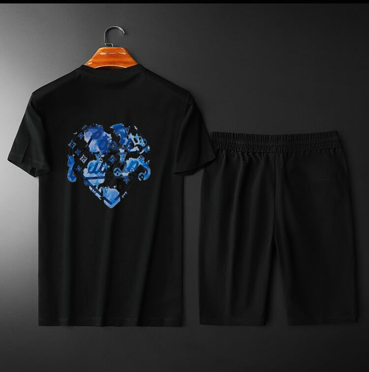 Wholesale Cheap Louis Vuitton Short Sleeve Tracksuits for Sale