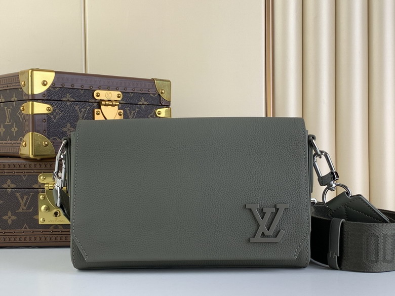 Wholesale AAA Quality Louis Vuitton Takeoff PM Aerogram Messenger Bags for Sale
