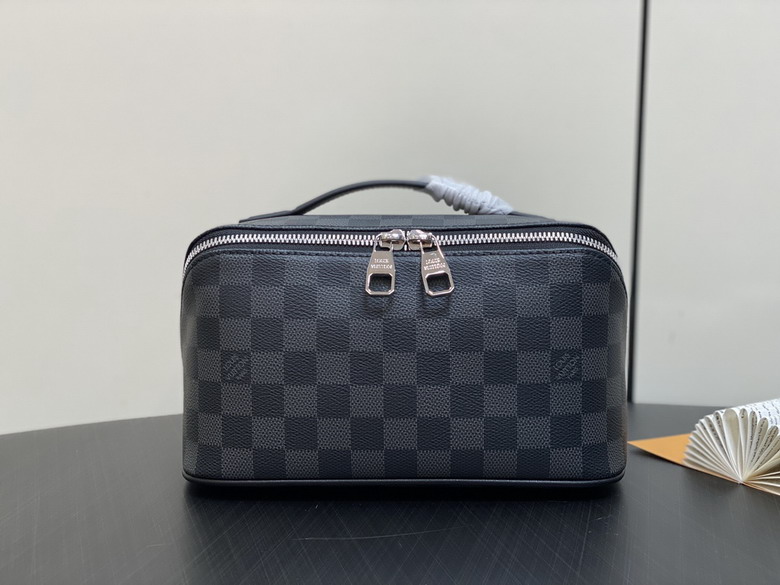Wholesale High quality AAA Louis Vuitton Toiletry Damier M11750 bags for Sale