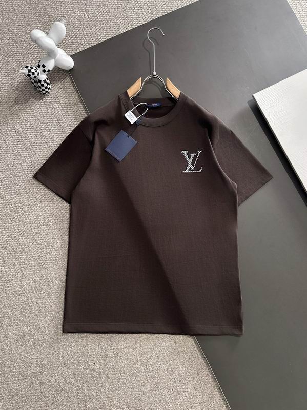 Wholesale High-quality Cheap LV Women's Short Sleeve Crew Neck Replica Designer T Shirts for sale