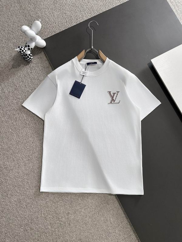Wholesale High-quality Cheap LV Women's Short Sleeve Crew Neck Replica Designer T Shirts for sale