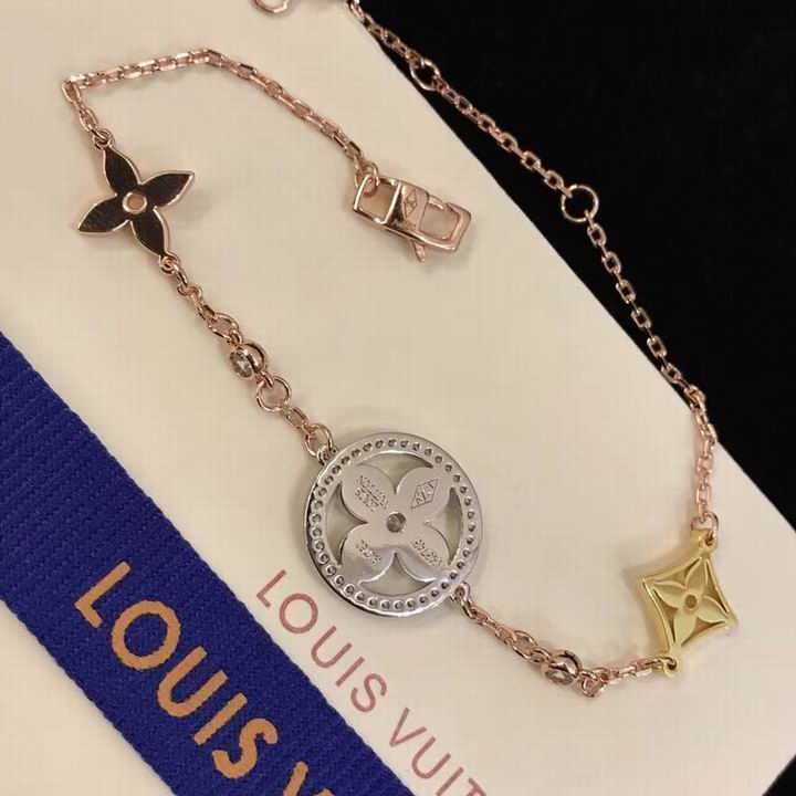 Wholesale Cheap Louis Vuitton Bracelet for Sale