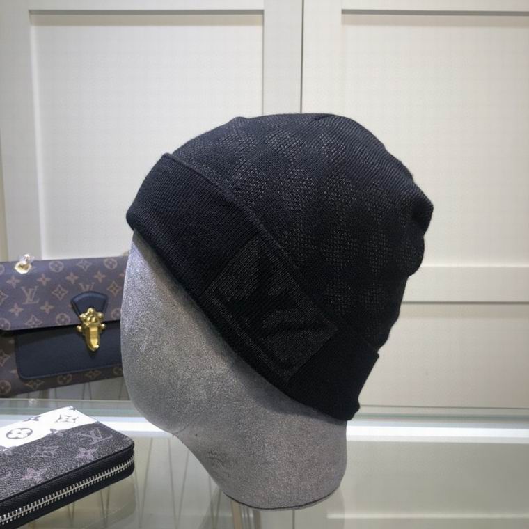 Wholesale Cheap Lv Designer Cashmere Beanies for Sale