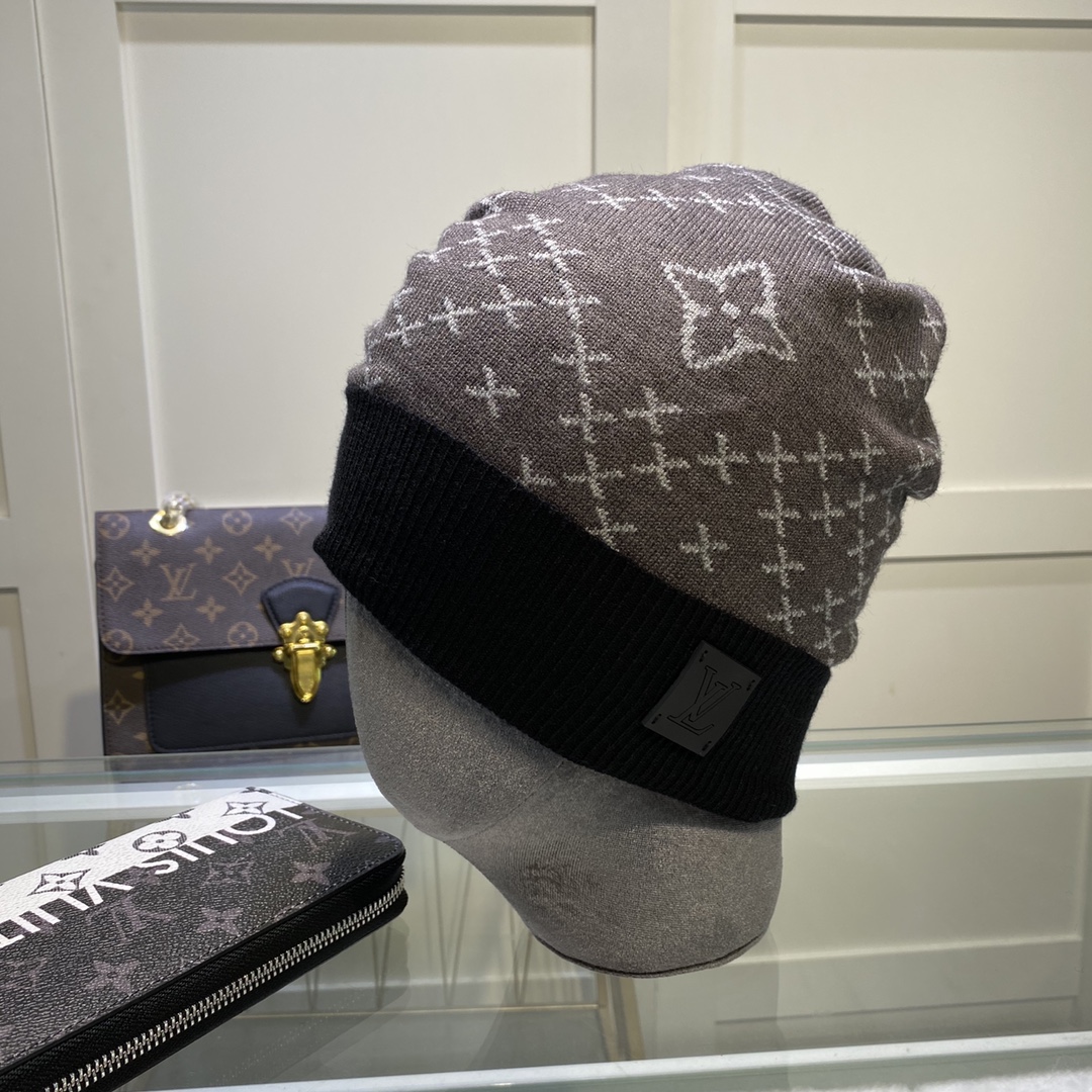 Wholesale Cheap Lv Designer Cashmere Beanies for Sale