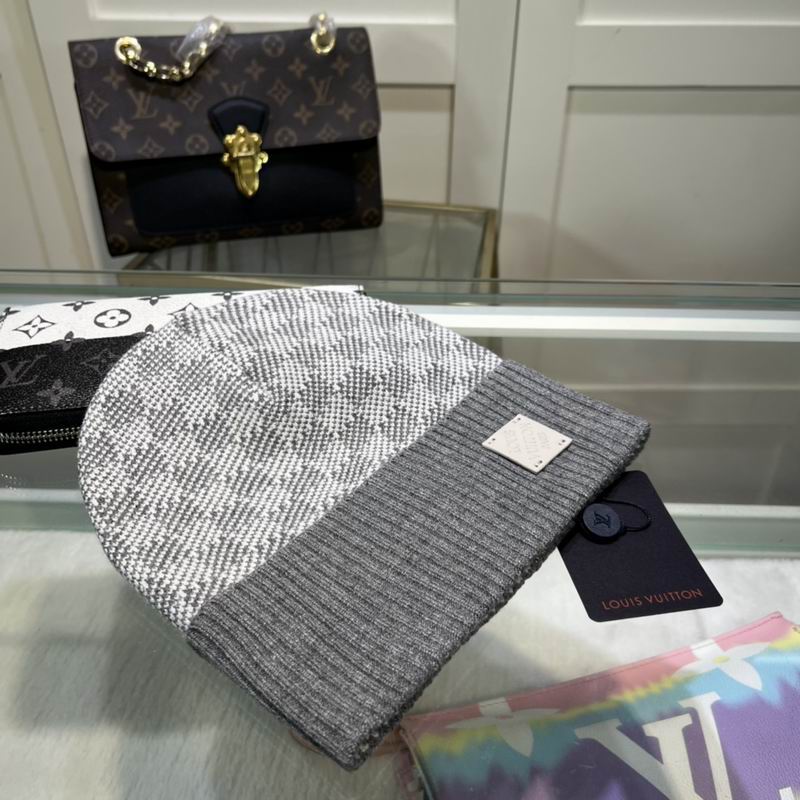 Wholesale Cheap Louis Vuitton Replica Designer Beanies for Sale