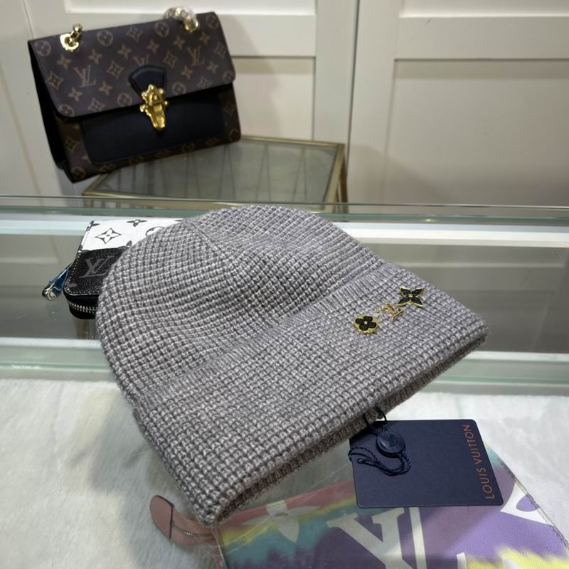 Wholesale Cheap Louis Vuitton Replica Designer Beanies for Sale