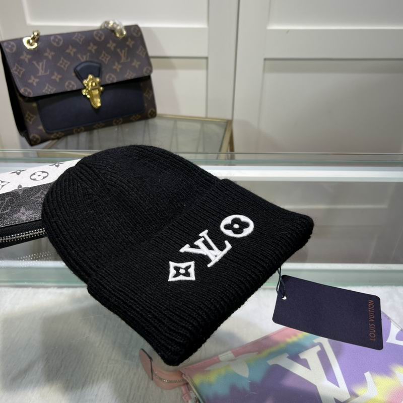 Wholesale Cheap Louis Vuitton Replica Designer Beanies for Sale
