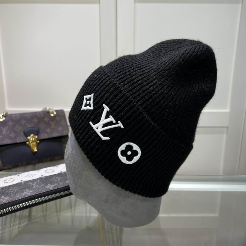 Wholesale Cheap Louis Vuitton Replica Designer Beanies for Sale