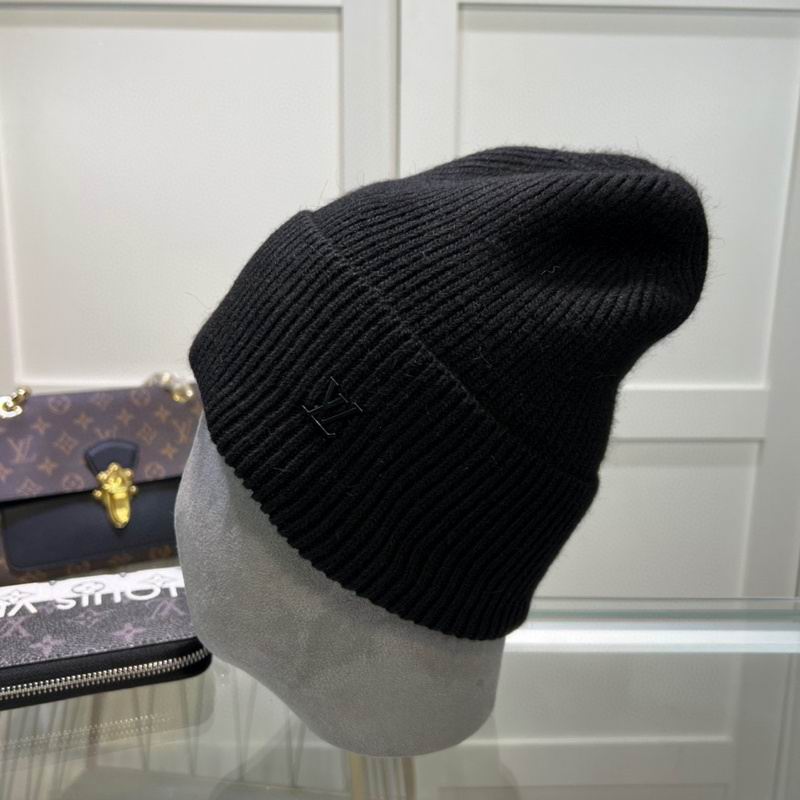 Wholesale Cheap Louis Vuitton Replica Designer Beanies for Sale