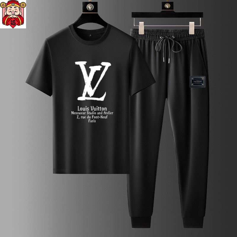 Wholesale High-quality Cheap Louis Vuitton Short Sleeve Replica Designer Tracksuits for sale