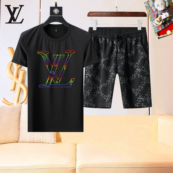 Wholesale High-quality Cheap Louis Vuitton Short Sleeve Designer Tracksuits for sale