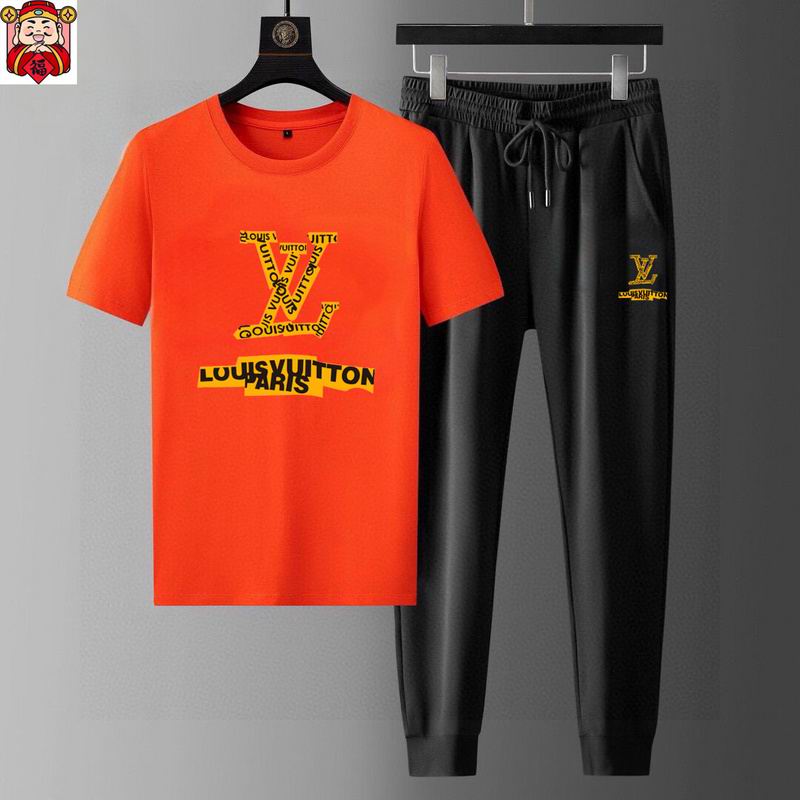 Wholesale High-quality Cheap Louis Vuitton Short Sleeve Replica Designer Tracksuits for sale