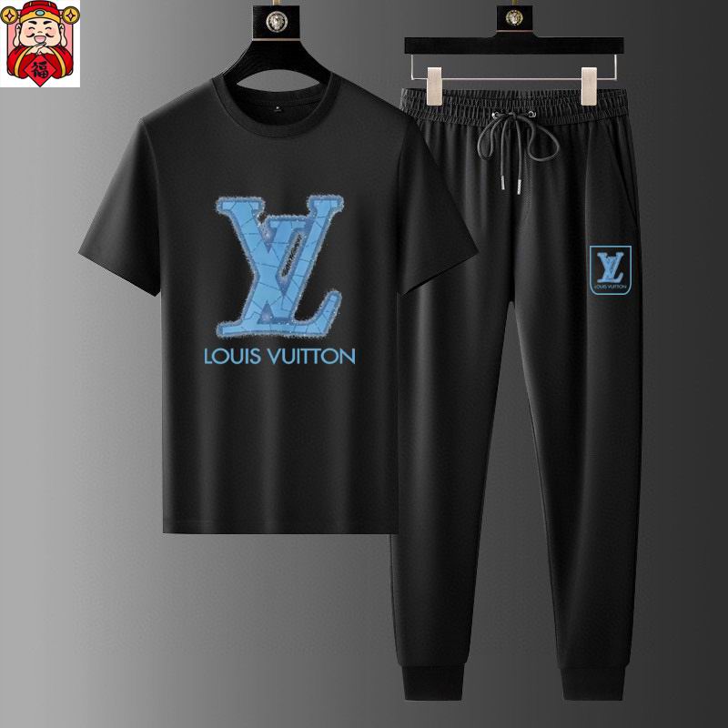 Wholesale High-quality Cheap Louis Vuitton Short Sleeve Replica Designer Tracksuits for sale