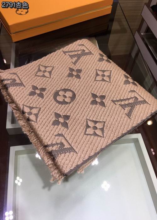 Wholesale Cheap Louis vuitton Designer Scarf for sale