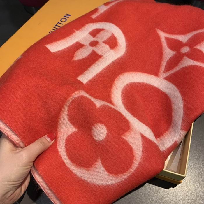 Wholesale Cheap Louis vuitton Designer Scarf for sale