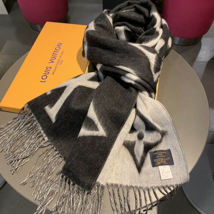 Wholesale Cheap Louis vuitton Designer Scarf for sale