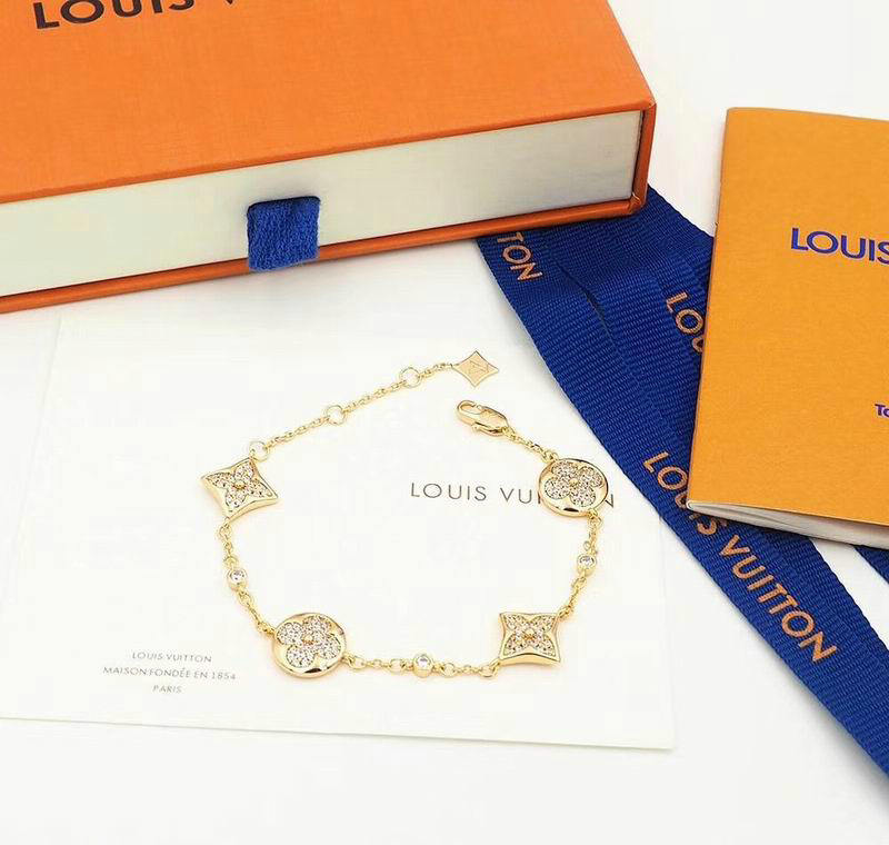 Wholesale Cheap Louis Vuitton Designer Bracelets for Sale