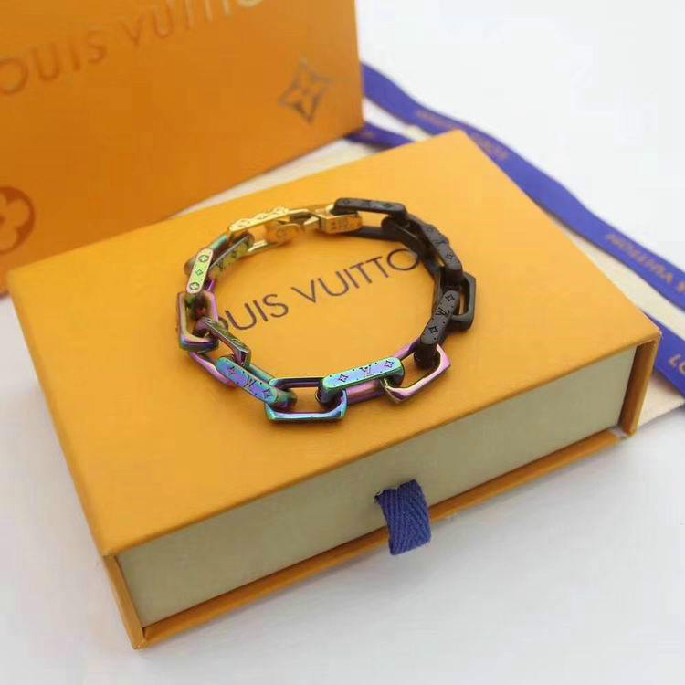 Wholesale Cheap Louis Vuitton Designer Bracelets for Sale