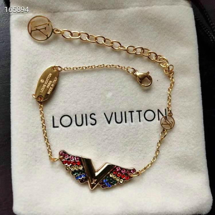 Wholesale Cheap Louis Vuitton Designer Bracelets for Sale