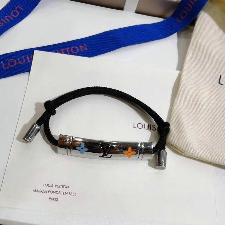 Wholesale Cheap Louis Vuitton Designer Bracelets for Sale